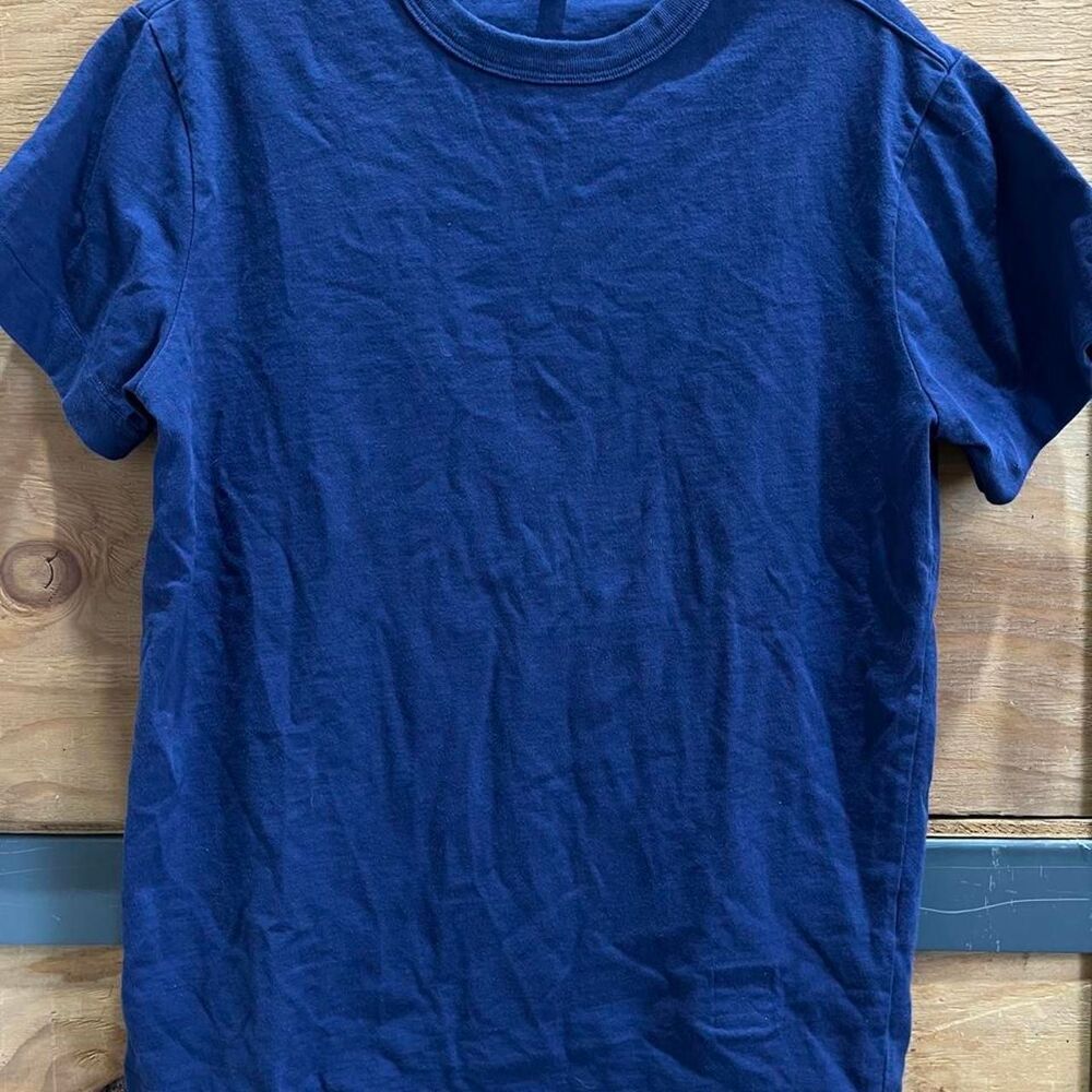 Banana-republic Men's Navy and Blue T-shirt